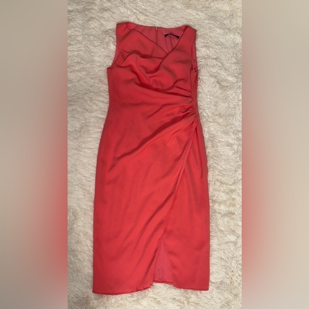 NWOT Black Halo Legend Sleeveless Ruched Sheath Dress in Flamingo sz 6 - Picture 2 of 4